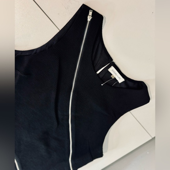 Sugar Lips Sleevless Dress With Zipper Accent Sheath Stretch Black SZ LARGE NWT - Picture 5 of 13